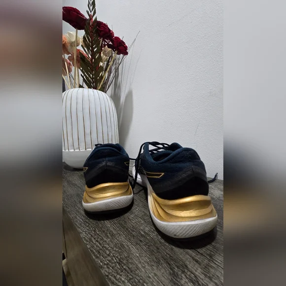 Asics Women's Gel Excite 8 Running Shoe Navy and Gold Size 10 - Picture 3 of 7